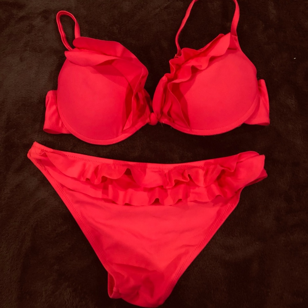 Sexy hot pink bikini ruffles push up bra cheeky bottom Victoria secret style top